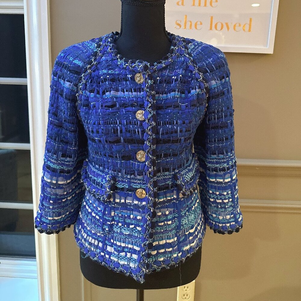 Chanel Cruise 2018 Greece Blue Owl Lesage Fantasy Tweed 18C Jacket